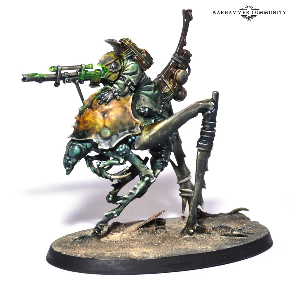 Dustback Helamite and rider